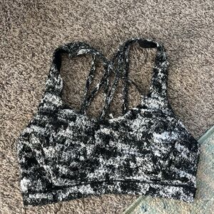 lululemon sports bra